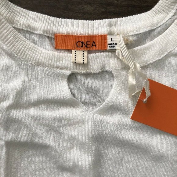 One A Blouse White Chiffon Keyhole Sweater Long - Picture 5 of 8